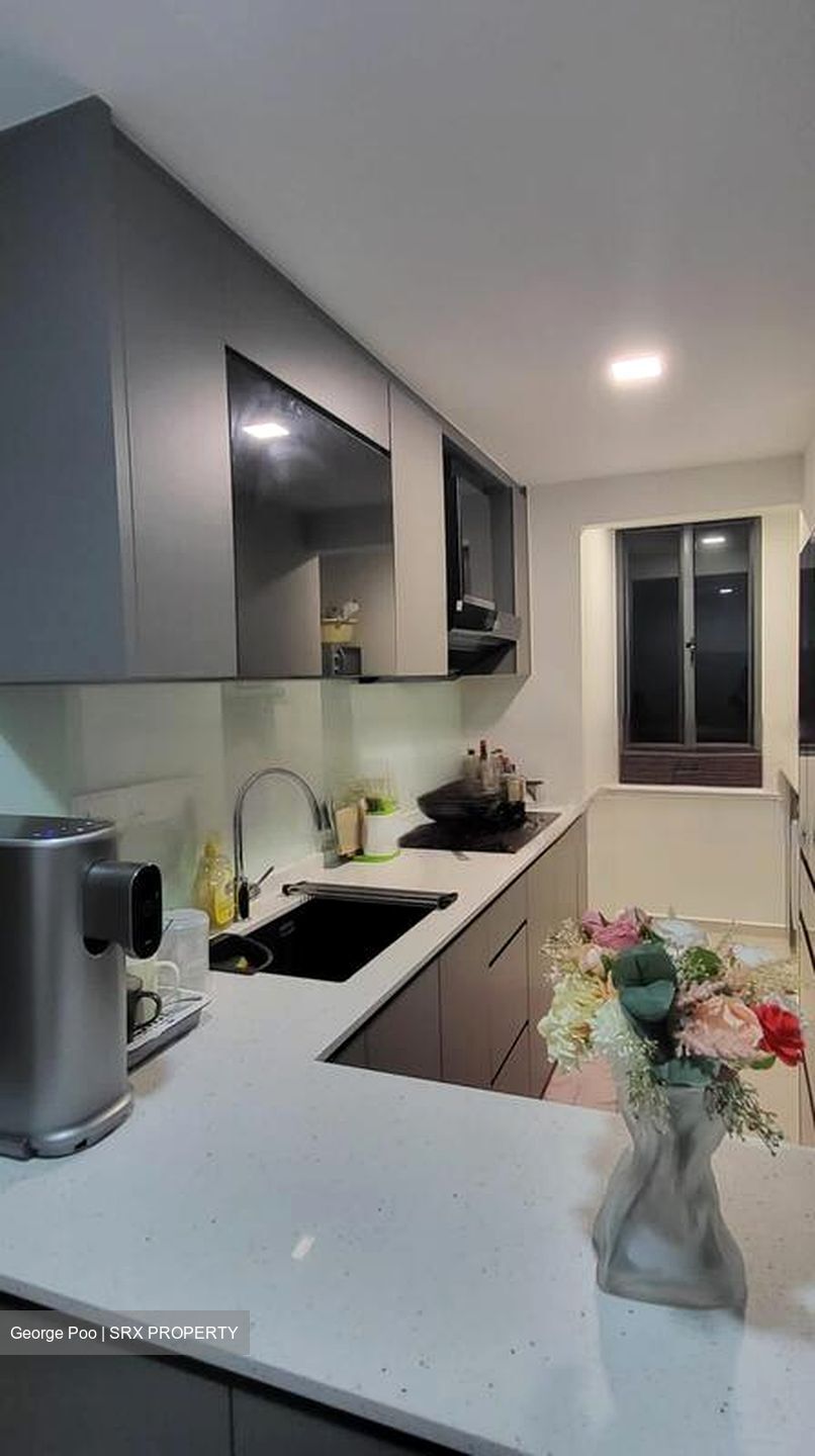 The Brownstone (D27), Condominium #488096581